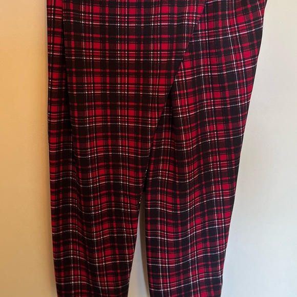 Red Holiday Plaid Pants NWOT - Picture 2 of 4